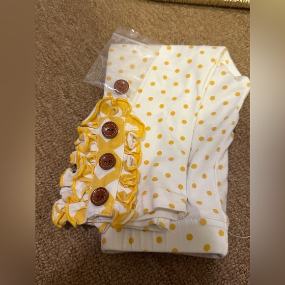 Swoon Baby 12M Baby Yellow Polka Dot Legging Pants Ruffle Button Bottom Detail - Picture 6 of 8